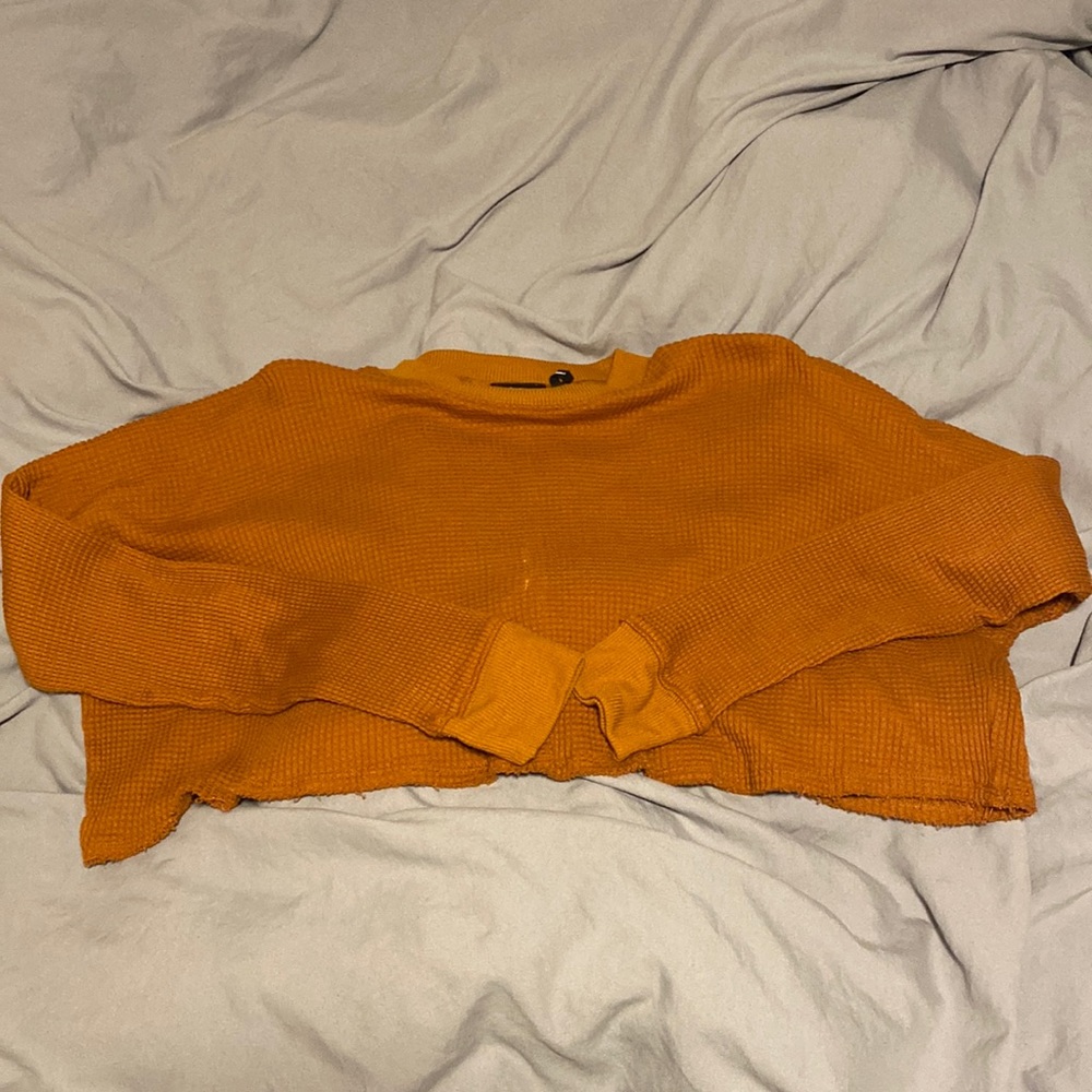 Cropped long sleeve